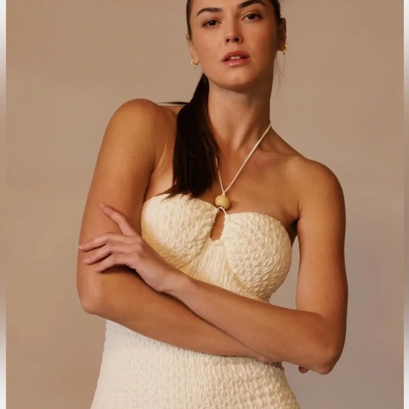 NWT Tropical Knit Keyhole Halter Maxi Dress, Slit Up Side, Various Sizes, Cream - Picture 4 of 7